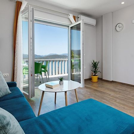 Apartments Leona Neum Extérieur photo