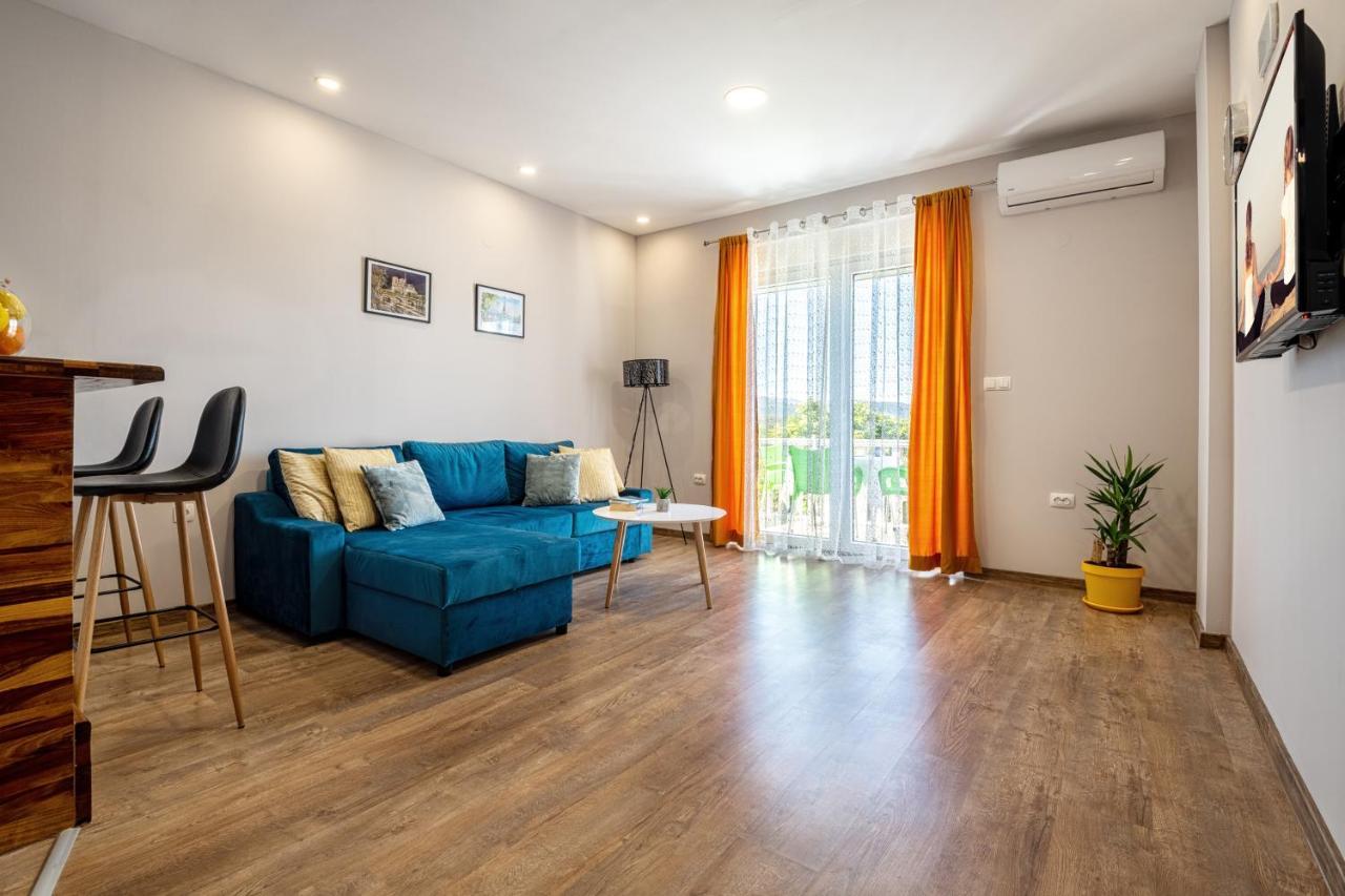 Apartments Leona Neum Extérieur photo