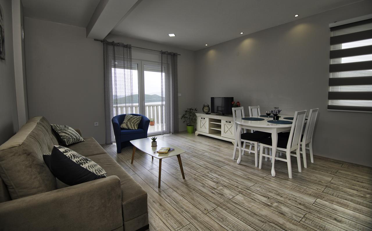 Apartments Leona Neum Extérieur photo