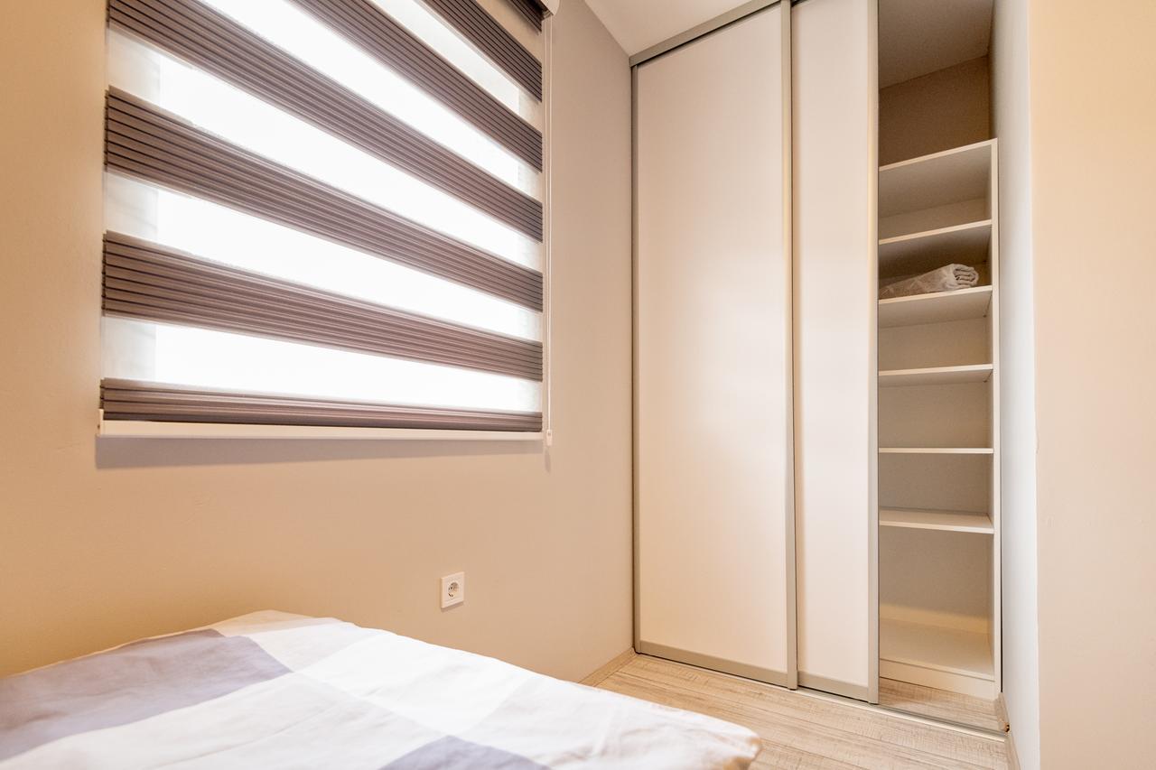 Apartments Leona Neum Extérieur photo