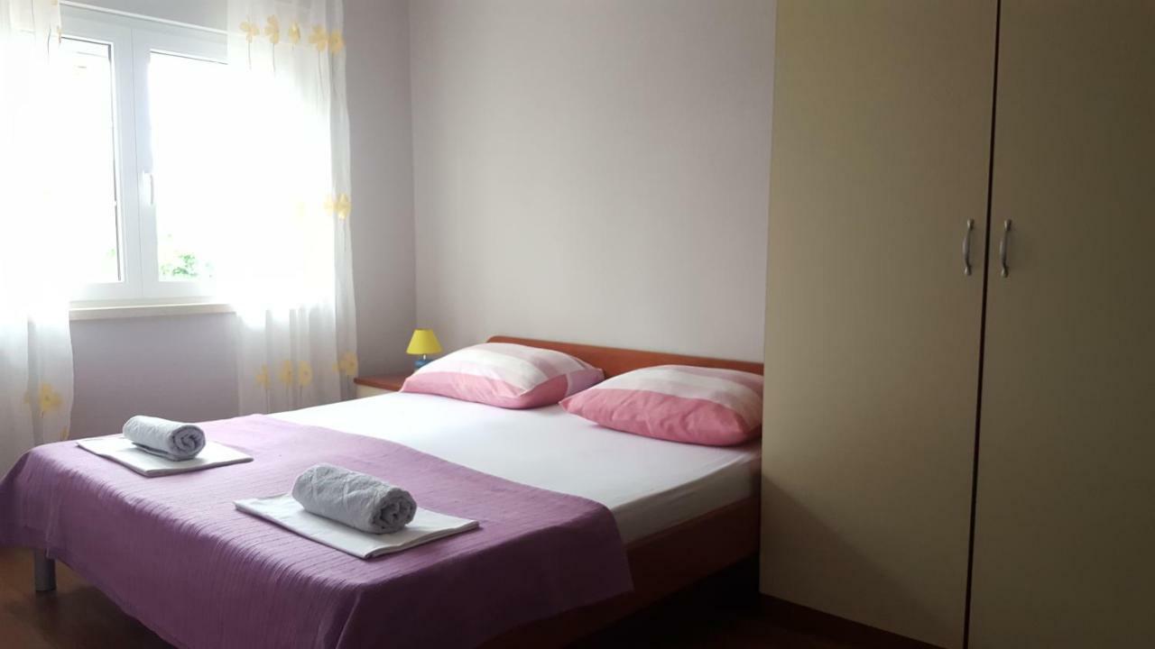 Apartments Leona Neum Extérieur photo